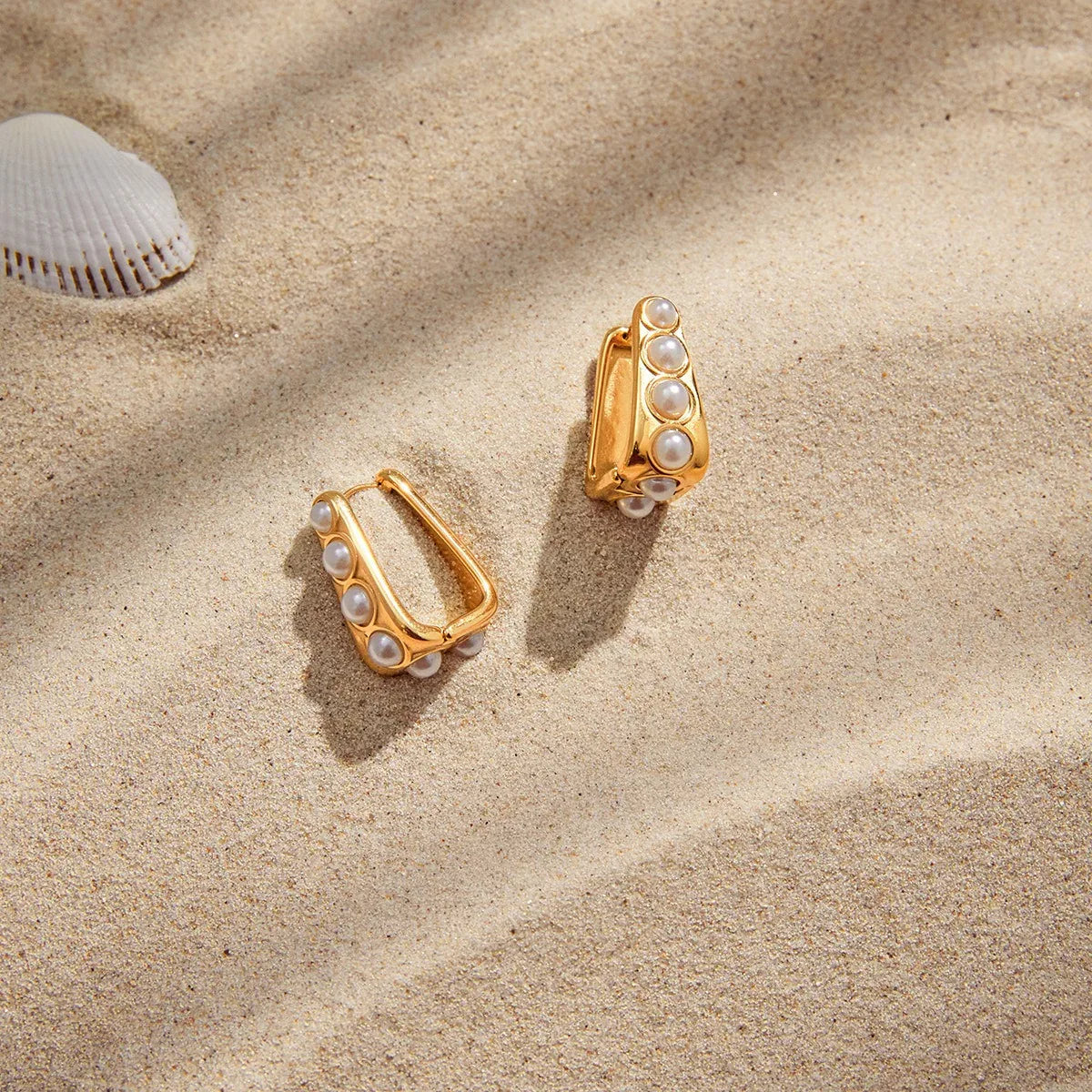 18K gold lightweight luxury earrings with embedded pearls. - Billien