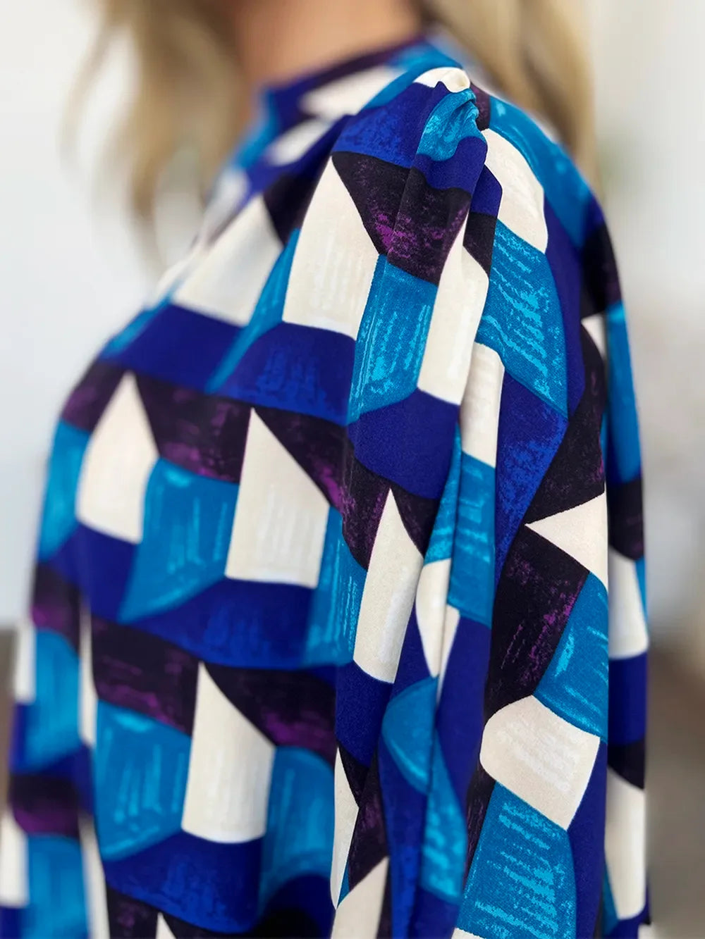 Full Size Geometric Notched Half Sleeve Blouse - Billien