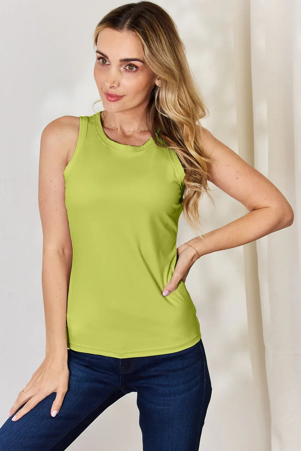 Round Neck Slim Tank - Billien
