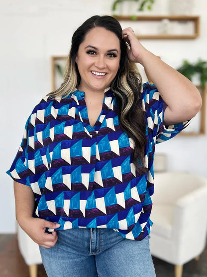 Full Size Geometric Notched Half Sleeve Blouse - Billien