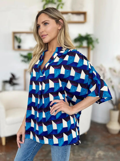 Full Size Geometric Notched Half Sleeve Blouse - Billien