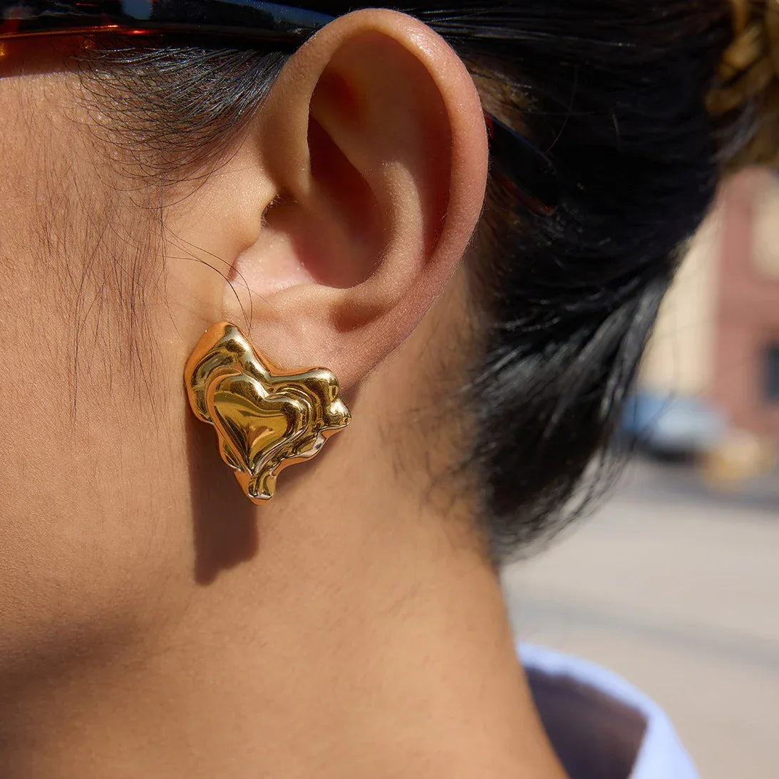 Heart-shaped stud earrings, high-end autumn/winter jewelry. - Billien